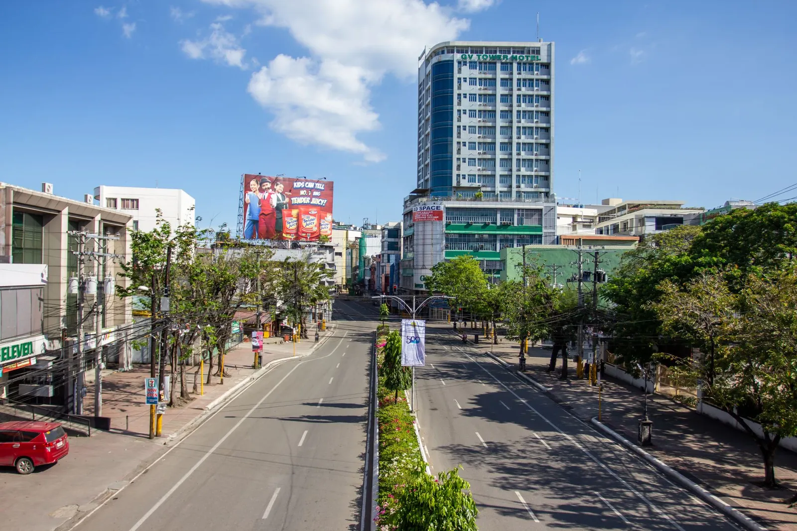 On the road in Cebu